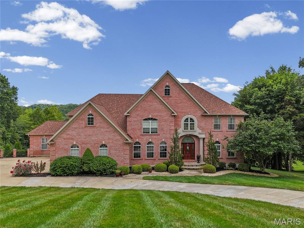 10570 Glen Oaks Drive, Unincorporated, MO, 63028 - 6 bed, 6 bath home for sale in Festus, MO