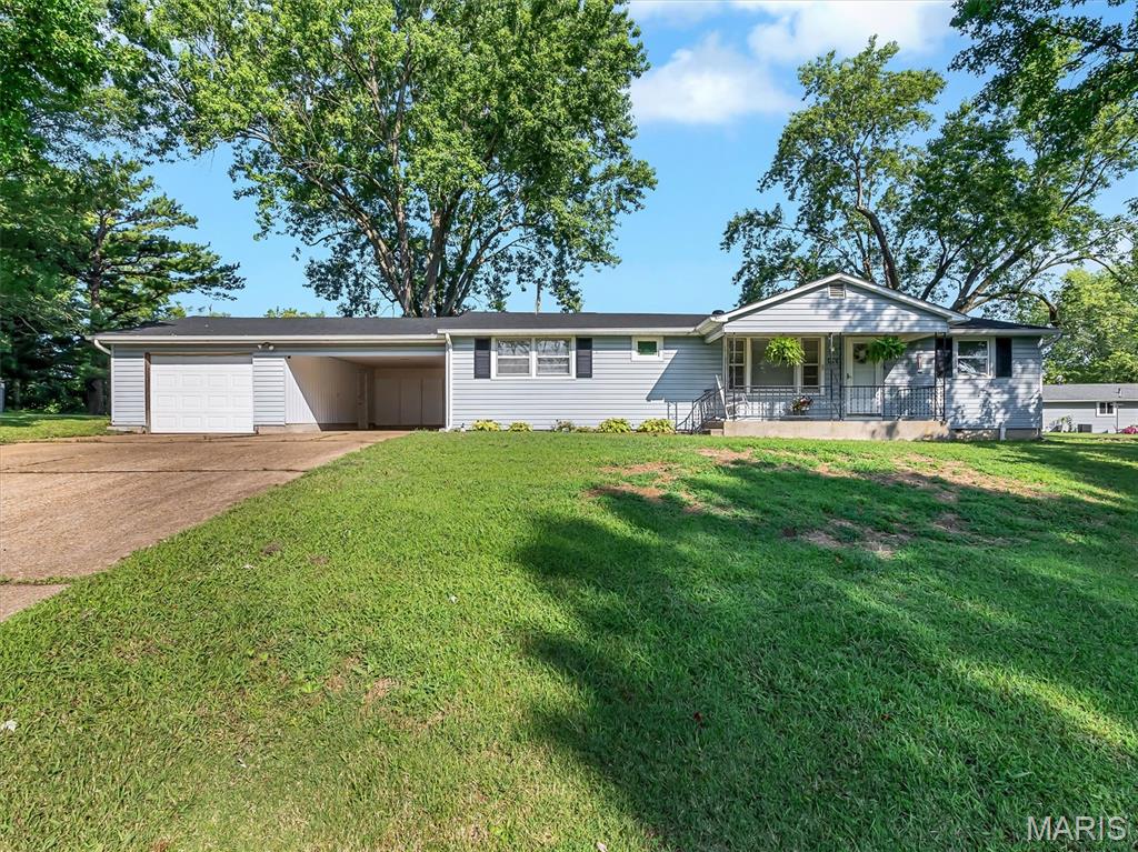 435 Old Springfield Road, Bourbon, MO, 65441 - 4 bed, 2 bath home for sale in Bourbon, MO