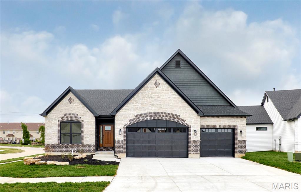 107 Wolf Den Court, Lake St Louis, MO, 63367 - 4 bed, 3 bath home for sale in Lake St Louis, MO